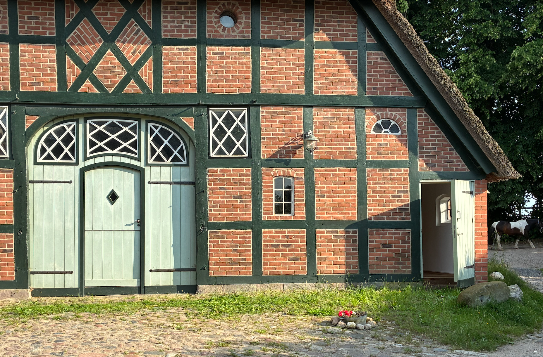 Geschäftsadresse auf dem Lindenhof Neuwittenbek